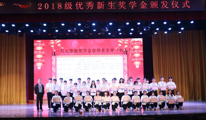 ce30a0c7468e831e3a49ca0789c6415e.jpg 0Z6A3838_副本.jpg