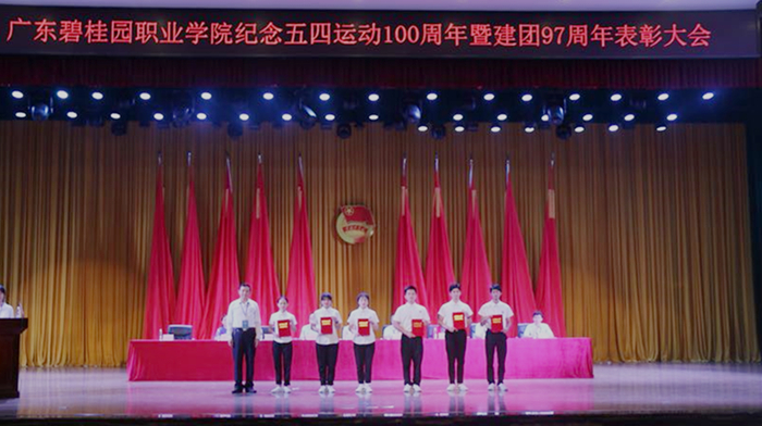 65e557c9f741c1fbdad12260876d5a82.jpg 659090487425654951_副本.jpg