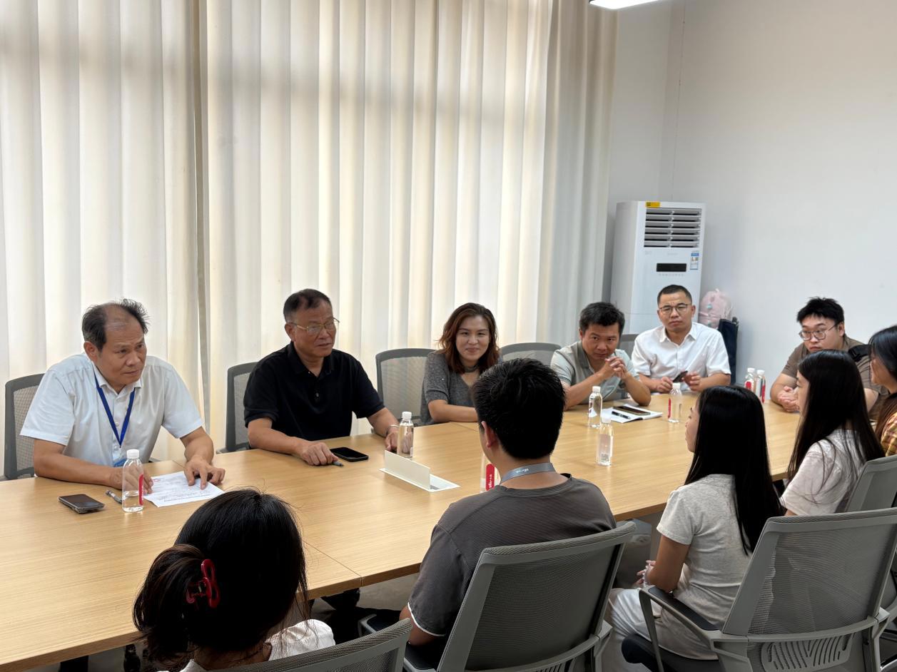 莫乔锋带队到顺德龙头企业访企拓岗